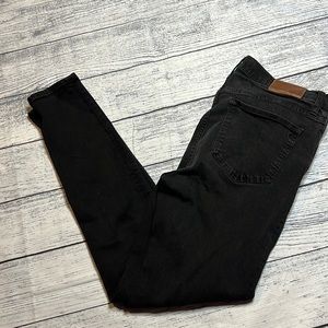 Madewell road-tripped size 29 black skinny jeans